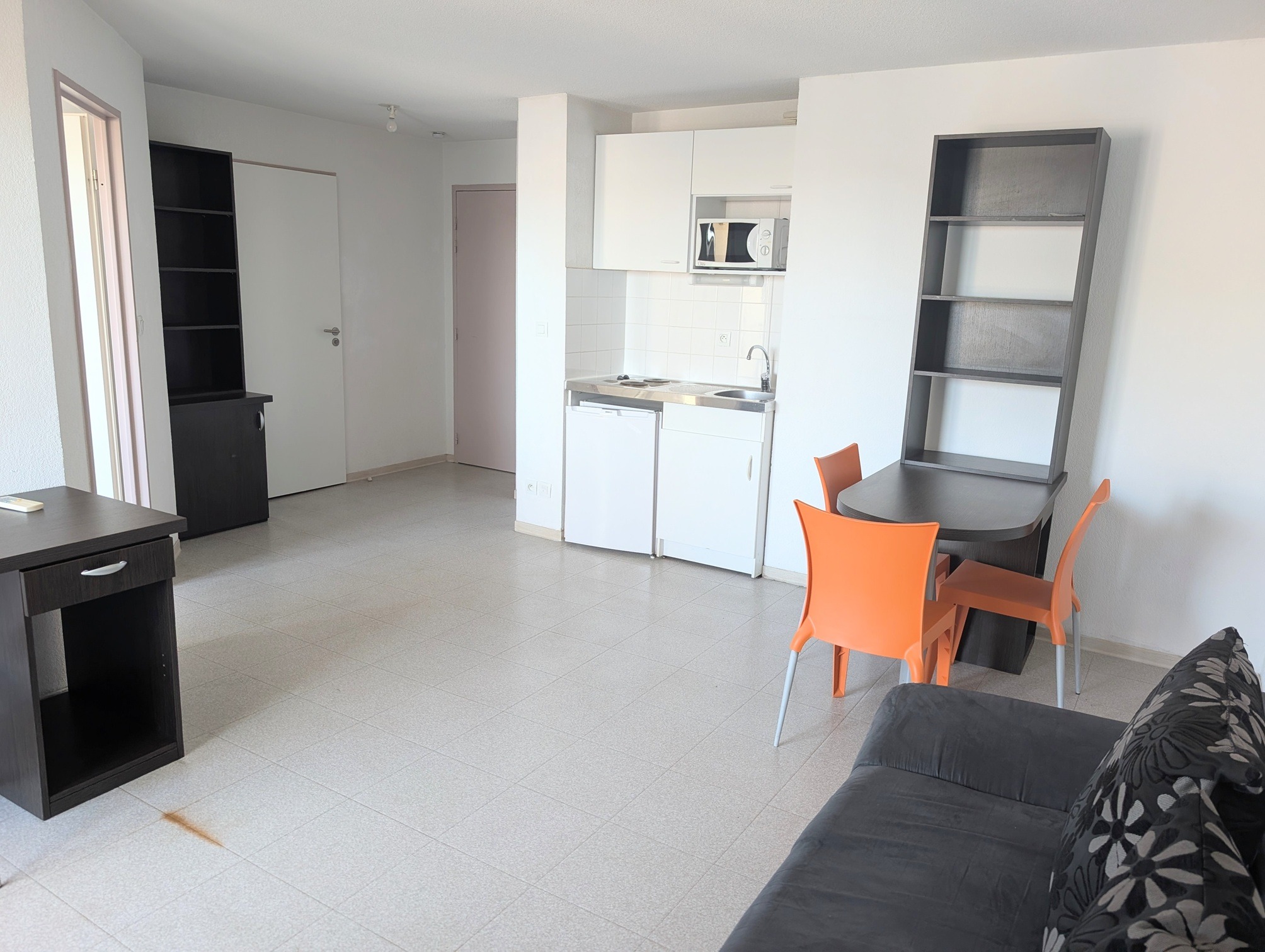 Appartement T2 - Résidence étudiante Semiramis à Nîmes - Cuisine / Salon